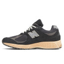 New Balance 2002R Black M2002RHO