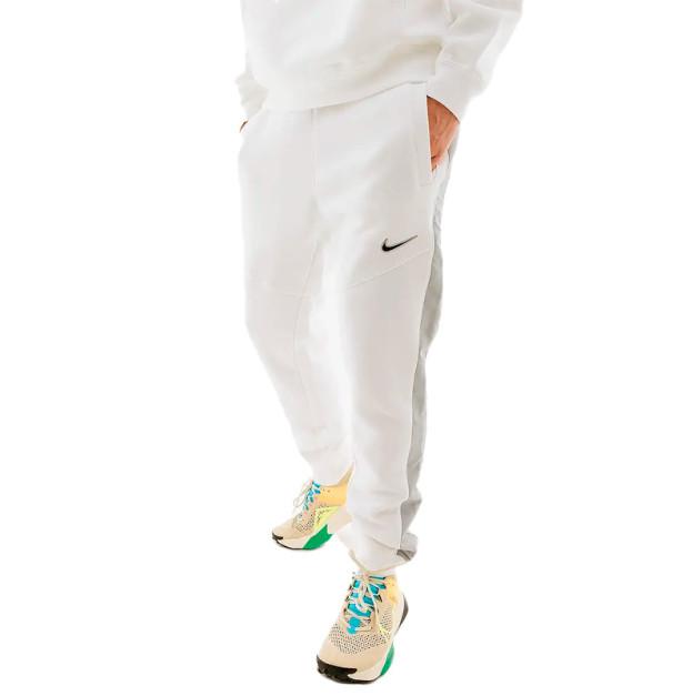 Штани Nike JOGGER BB FN0246-100